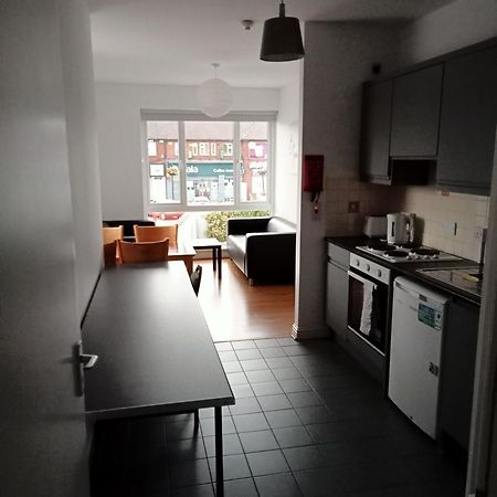 2 Bedroom, 2 Bathroom Apartment Dublin Exterior foto